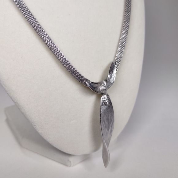 Vintage Judy Lee Silver Tone Leaf 20" Mesh Chain Necklace - Picture 3 of 9